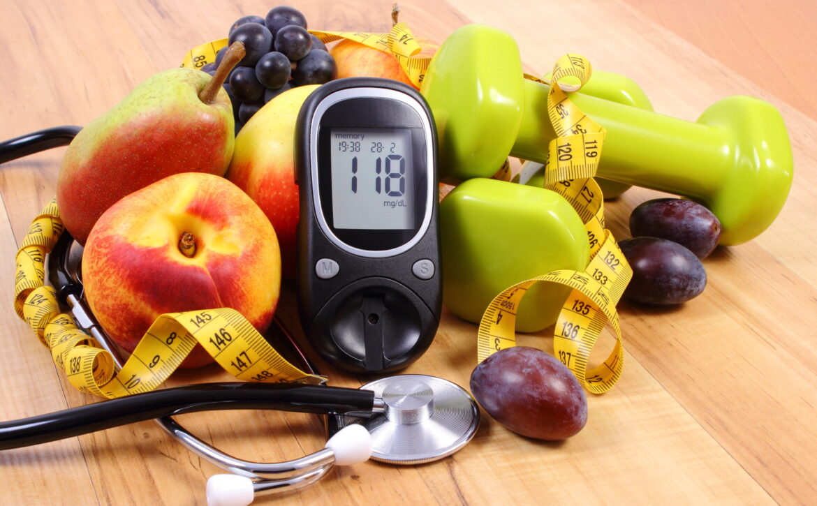 Glucose,Meter,With,Medical,Stethoscope,,Fruits,And,Dumbbells,For,Using